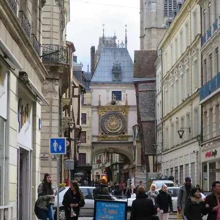 Les Jardins Du Gros Horloge, Studio